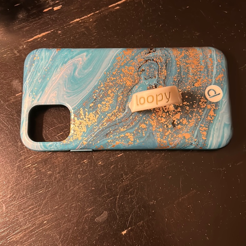 Loopy Case. Turquoise & Gold
